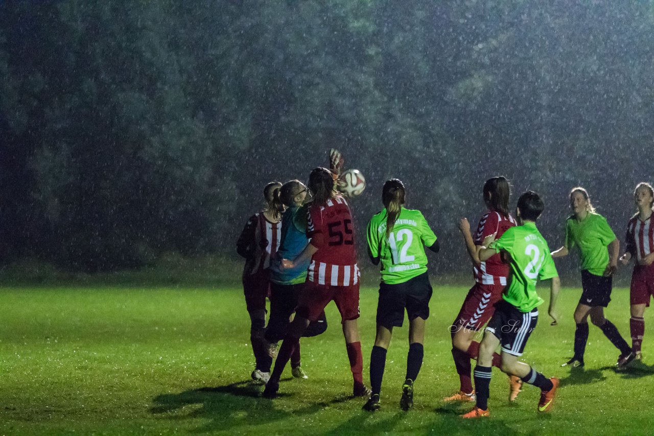 Bild 104 - B-Juniorinnen TuS Tensfeld - MTSV Olympia Neumnster : Ergebnis: 4:1